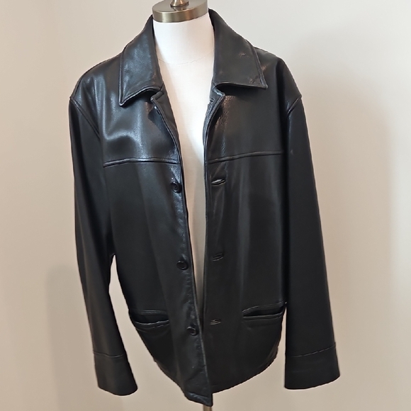 Danier Other - Danier Black Leather Shirt Jacket